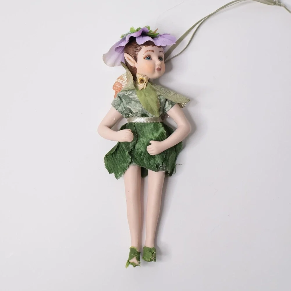 Vintage Porcelain Flower Fairy Ornament Green Leaf‎ Dress Purple Floral Hat 6.5